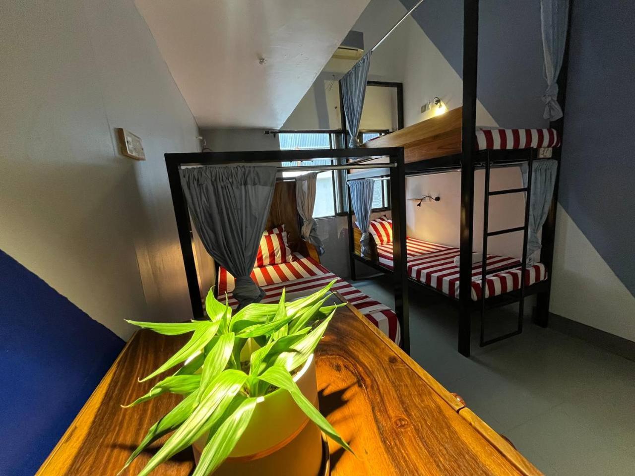 Por Chey Guesthouse Battambang Eksteriør billede