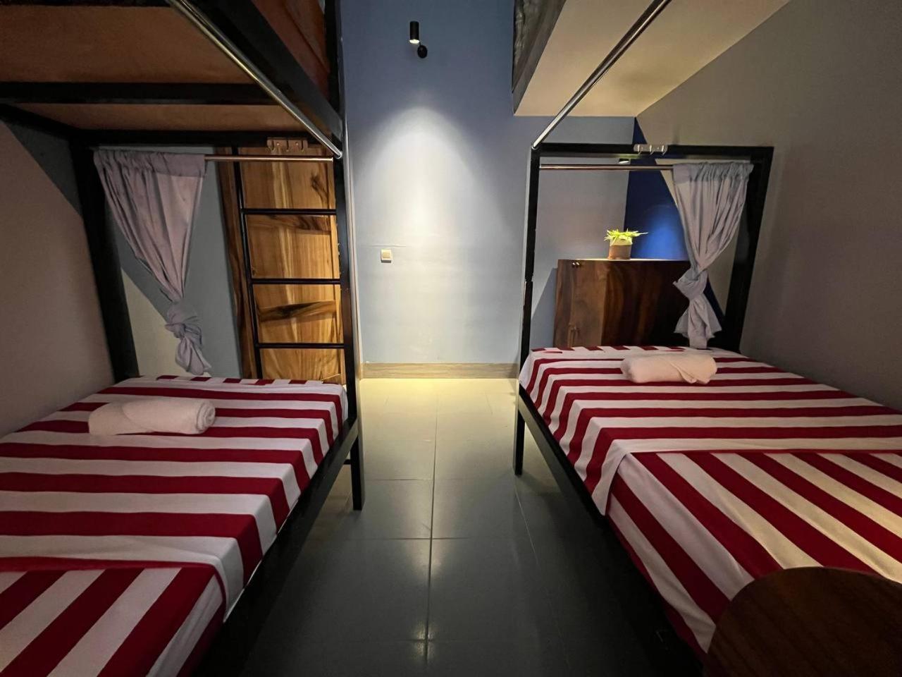Por Chey Guesthouse Battambang Eksteriør billede