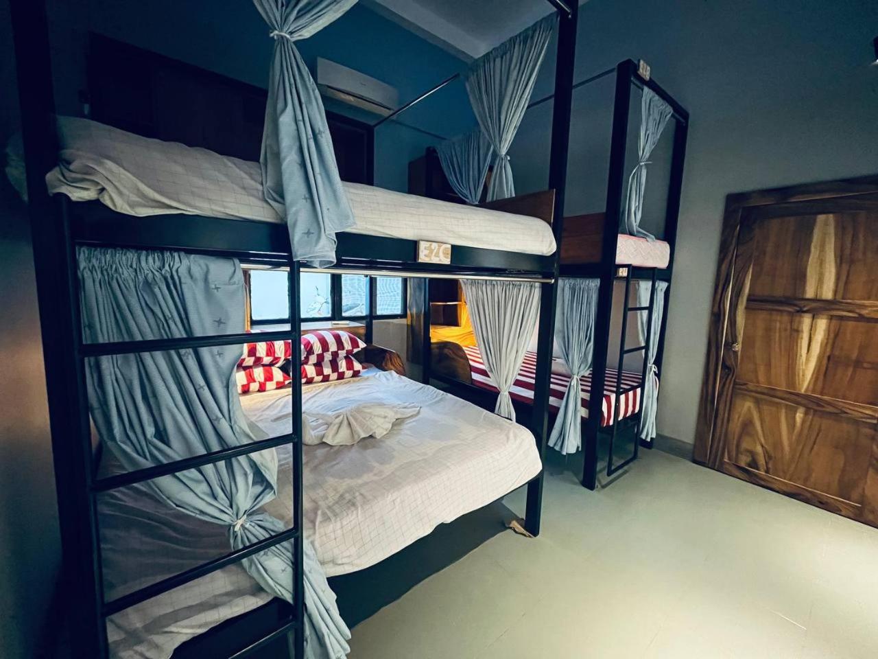 Por Chey Guesthouse Battambang Eksteriør billede